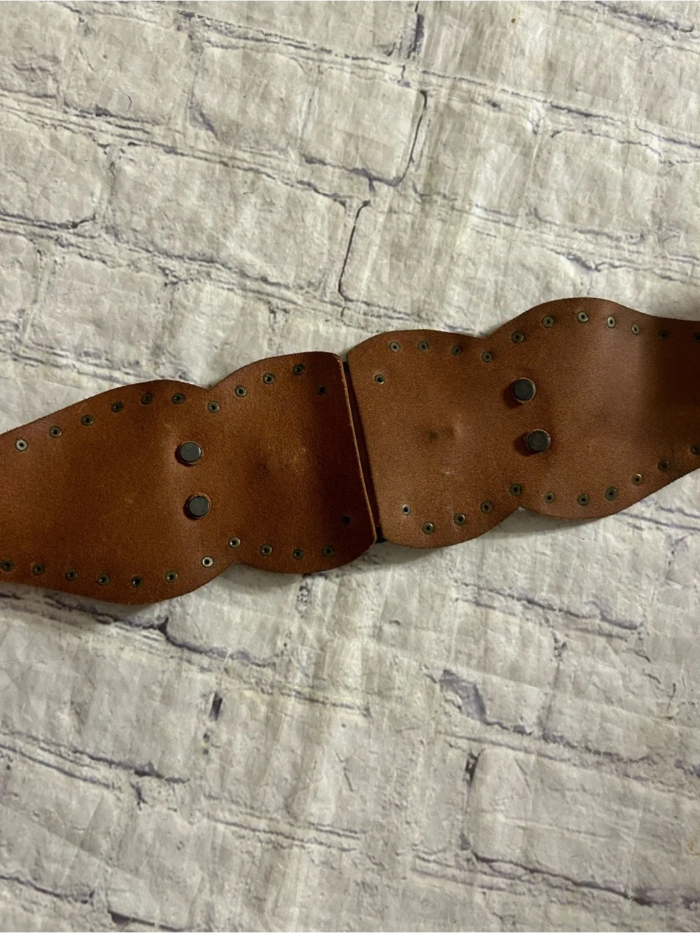 BOHO WESTERN WIDE RUST DARK CARMEL LEATHER BRASS STUDS CORAL MEDALLION BELT